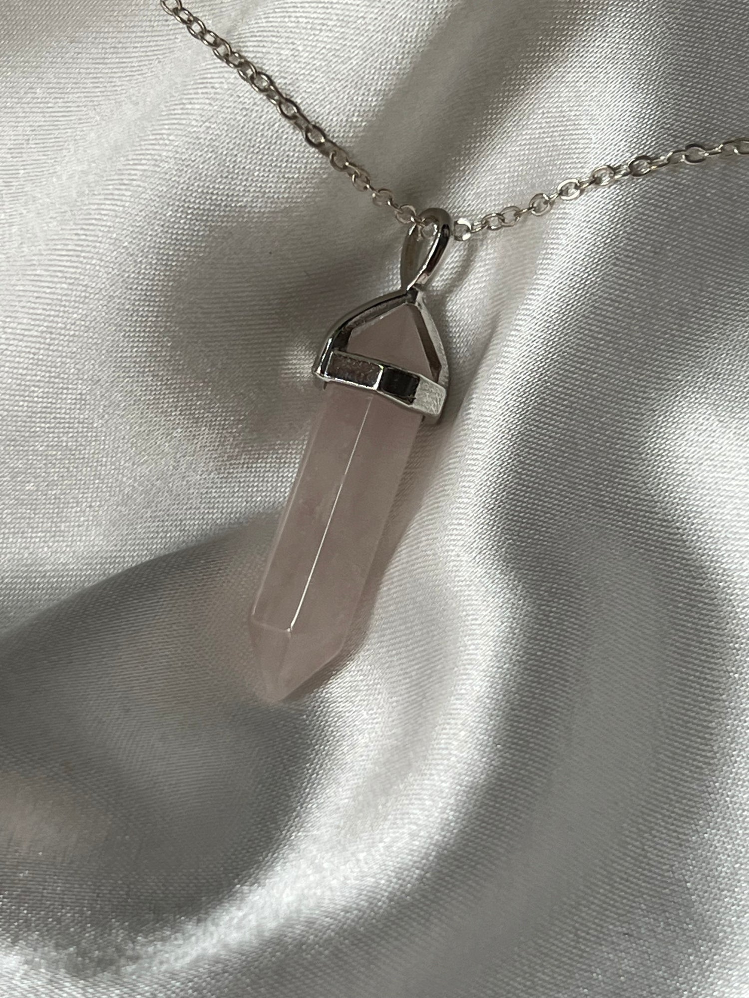 Rose Quartz Pendant Necklace